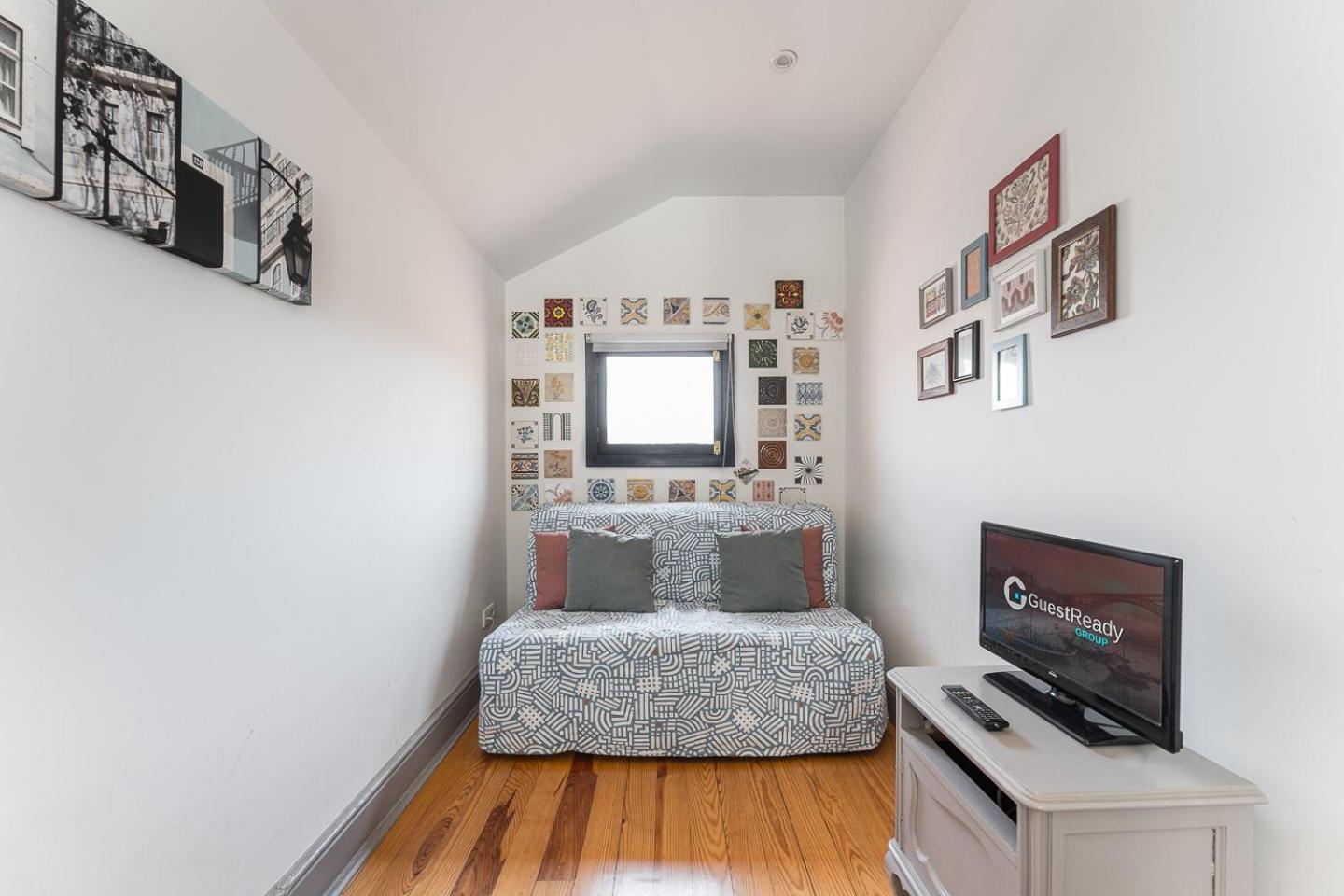 Guestready - Modern Comfort In Downtown Porto Exterior photo